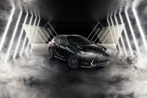 Lexus UX Midnight Edition, nueva edición especial para Italia