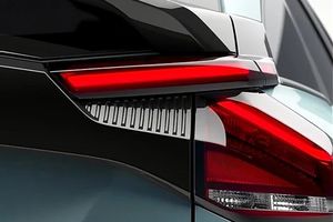 Un teaser del nuevo Citroën ë-C4 desvela detalles del diseño trasero