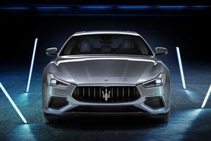 El Maserati Ghibli Hybrid 2021 ya tiene precio en España, el primer híbrido de la firma