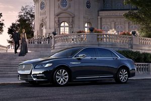 Lincoln deja de producir el Continental y se queda sin sedanes por primera vez en 100 años