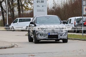 Nuevas fotos espía del BMW X4 M Facelift 2022 descubren interesantes detalles
