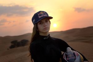 Cristina Gutiérrez correrá el Dakar 2021 con un 'Side by Side' de Red Bull