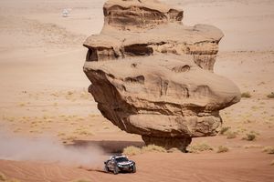 Balance del Dakar para los españoles en coches, 'Side by Side' y camiones