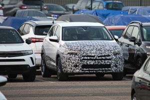 Primeras fotos espía del Opel Grandland 2022 con las novedades de su próximo facelift