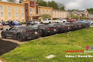 Caravana de prototipos del Corvette Z06 y ZR1 activando sus V8 al unísono [vídeo]