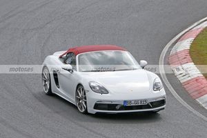 El nuevo Porsche 718 Spyder T posa en fotos espía en Nürburgring