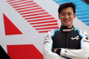 Guanyu Zhou sustituirá a Fernando Alonso en los primeros libres del GP de Austria