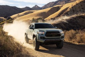 Toyota Tacoma Trail Edition 2022: mayor rendimiento off-road con un toque retro