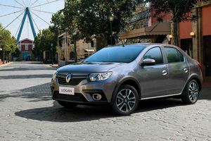 Colombia - Mayo 2021: El Dacia Logan de Renault sigue mejorando