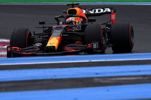 Verstappen rompe el dominio de Hamilton en las poles de Francia