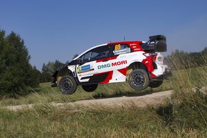Kalle Rovanperä manda en el shakedown del Rally de Estonia