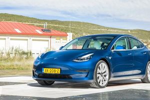 Europa - Junio 2021: El Tesla Model 3 roza una victoria histórica