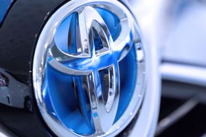 Toyota revisa al alza sus objetivos de venta europeos, un 25% más en 2025
