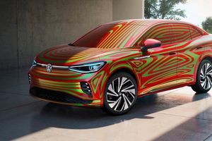 Nuevos teaser del Volkswagen ID.5 2022, el debut del SUV coupé eléctrico se acerca