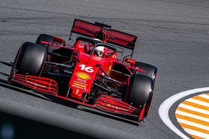 Ferrari toma la delantera en Zandvoort, con Verstappen tapado y Hamilton averiado