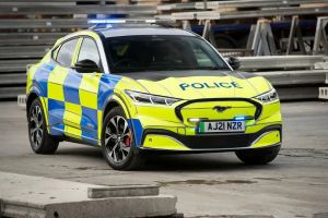 El Ford Mustang Mach-E tendrá versión policial en el Reino Unido