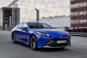 Toyota Mirai, la berlina de hidrógeno marca un récord de ventas en Alemania