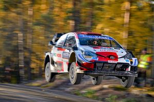 Elfyn Evans logra una brillante victoria en el Rally de Finlandia