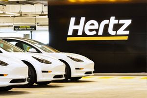 Hertz adquiere 100.000 Model 3 y Tesla ya se valora en más de un billón de dólares