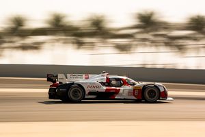 Brendon Hartley y el Toyota #8 marcan el paso en el FP2 de Bahrein