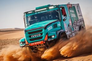 Gerard De Rooy quiere estar en el Dakar 2023 con un camión eléctrico