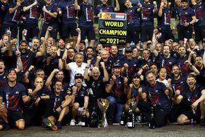 Los grandes sacrificios que ha hecho Red Bull para ser campeón con Verstappen