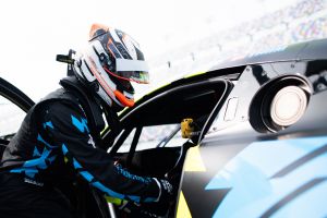 David Pittard disputará WEC e IMSA como piloto oficial de Aston Martin