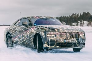 El Rolls-Royce Spectre 2023 acumula medio millón de kms en las pruebas de invierno
