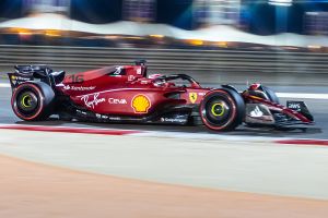 Leclerc y Sainz le dan a Ferrari un histórico doblete en Bahréin