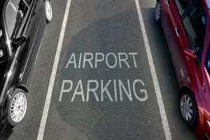 ¿Dónde dejar el coche en el aeropuerto de Barajas? Tipos de parking para vehículos