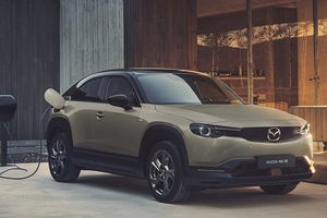 Mazda MX-30 2022, al detalle las novedades del crossover eléctrico