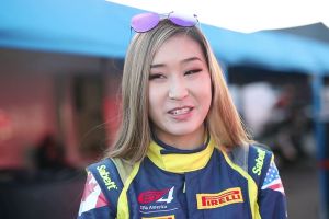 Samantha Tan conduce a su equipo, ST Racing, hasta las 24 Horas de Spa