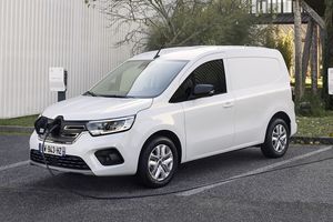 Precios del nuevo Renault Kangoo Furgón E-Tech Eléctrico, la esperada furgoneta eléctrica