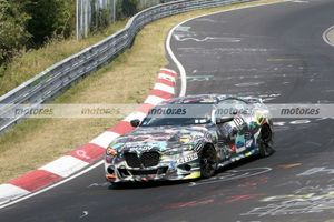 El BMW 3.0 CSL no se amilana en sus primeras pruebas en Nürburgring