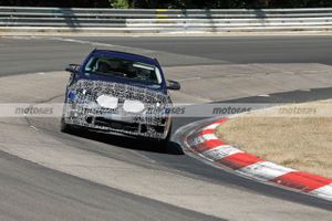 El BMW X6 M LCI 2023 descubre más detalles en una vuelta por Nürburgring