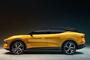 El nuevo Lotus Eletre prepara su lanzamiento, abiertas las reservas del SUV 100% eléctrico