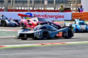 Sorprendente doblete de los Peugeot 9X8 en los primeros libres de las 8 Horas de Bahrein
