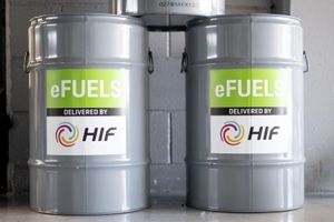 La gasolina sintética más barata está un paso más cerca, promete usarse en cualquier coche sin modificar el motor
