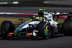 Norris afronta el GP de Bélgica con una penalización de 10 posiciones; McLaren responsabiliza a Mercedes