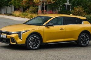 Mientras todos miran a los SUV chinos llega KIA y te planta su Volkswagen Golf a precio de Opel Astra y con etiqueta ECO