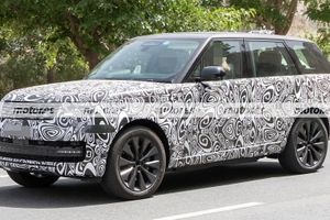 El nuevo Range Rover 2027 pierde camuflaje, la renovación del lujoso SUV británico al detalle en estas fotos espía
