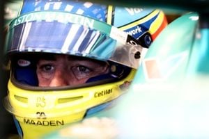 Otra sanción para Alonso en Bakú: el cambio de motor Honda complica aún más su carrera