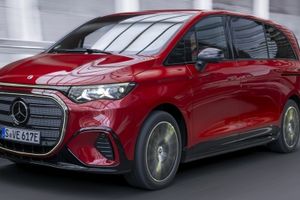 El Mercedes VLE estrena una versión de 415 CV y tracción 4MATIC, pero ahora tendrás que pagar por lo que antes era de serie