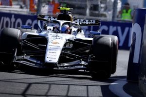 Sainz rechaza la culpabilidad del toque con Alonso: «Me sancionaron, como siempre en estos casos»