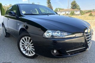 Alfa Romeo 147 1.9 JTD SPORT-LLANTAS-KLIMATIZADOR-ALARMA - Foto 1