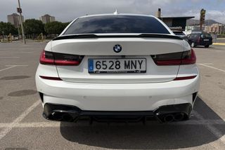 BMW Serie 3 330 e - Foto 1