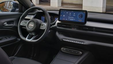 El nuevo Jeep Avenger Black Edition abre el Salón de Bruselas 2026, más ...