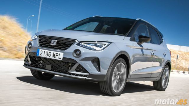 Housse Voiture Extérieure Seat Arona 2020-2023 - Bâche Respirante Étanche Protection All Weather Avec Antivol