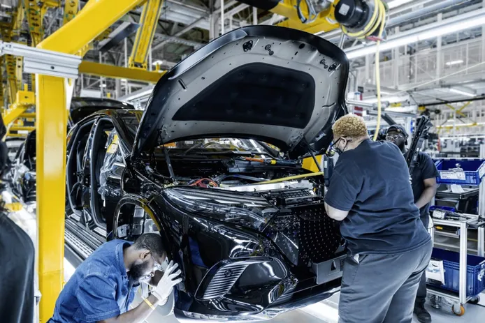 Mercedes EQS SUV producción