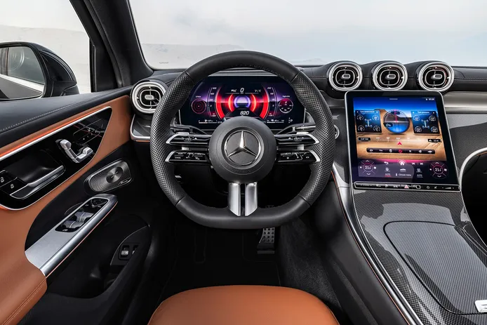 Mercedes GLC Coupé 2023 - interior